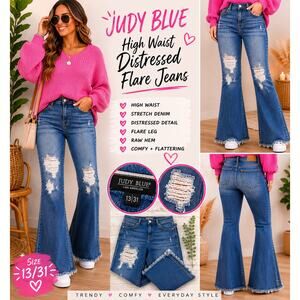 Judy Blue High Waist Distressed Flare Jeans Raw Hem 13/31